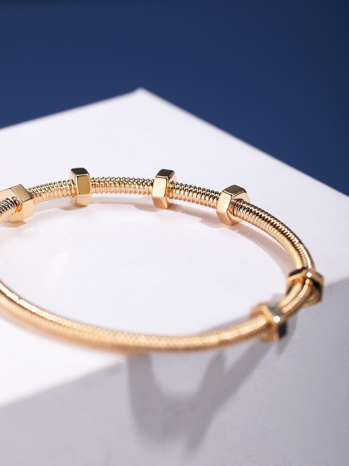 CT THREADED BRACELET