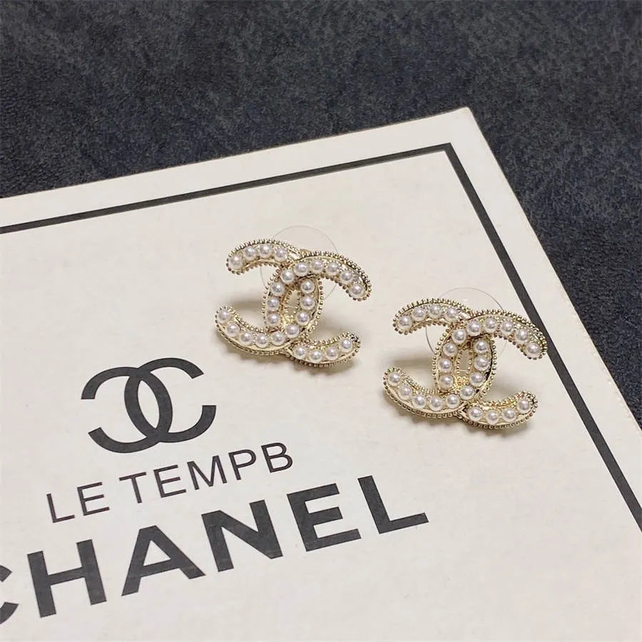Chanel double C simple pearl earrings