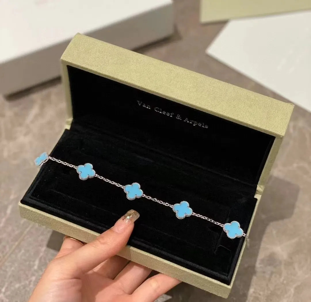 Van Cleef & Arpels Four-leaf clover mint blue chalcedony bracelet