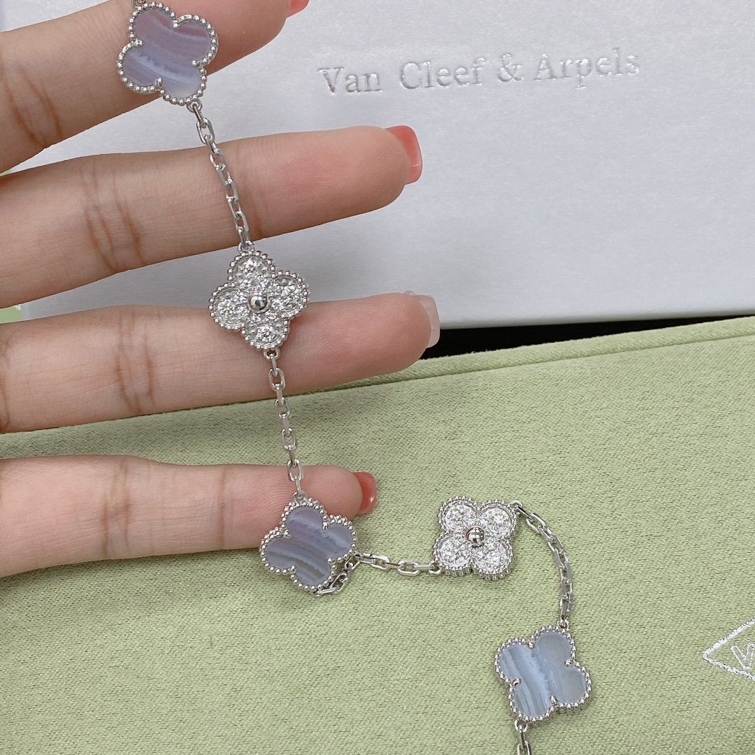 New  CLOVER 5 MOTIF PURPLE CHALCEDONY BRACELET COLLECTION