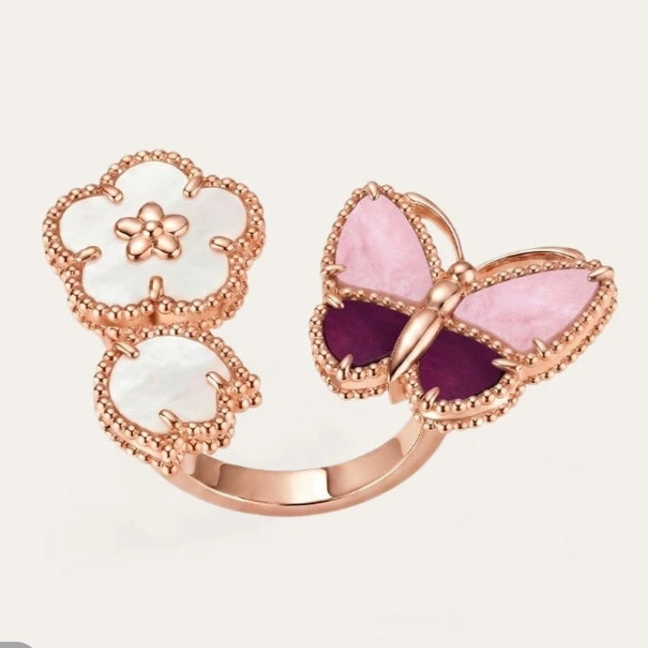 26 NEW CLOVER LUCKY LIGHT PURPLE SET