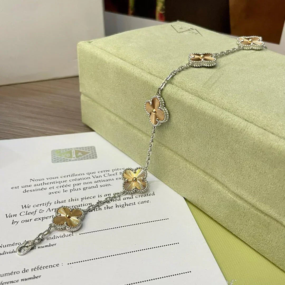 New  CLOVER 5 MOTIF LASER BRACELET COLLECTION