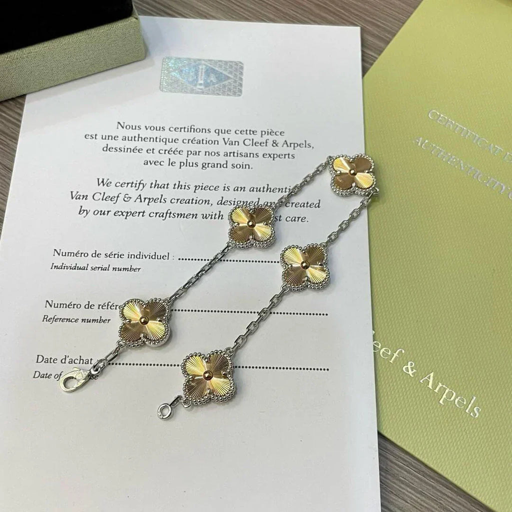 New  CLOVER 5 MOTIF LASER BRACELET COLLECTION